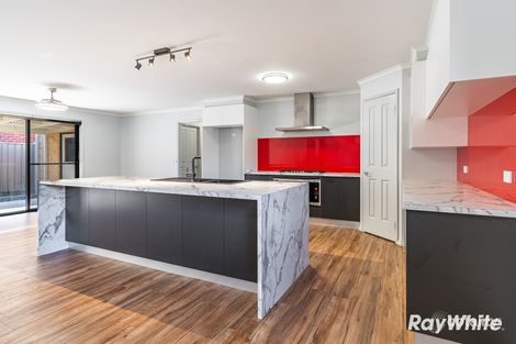 Property photo of 10 Edgewater Close Eaglehawk VIC 3556