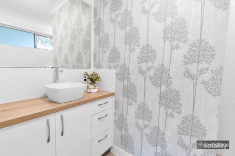 37 Todds Rd, Lawnton, QLD 4501