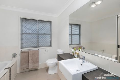 Property photo of 53 Worchester Crescent Wakerley QLD 4154
