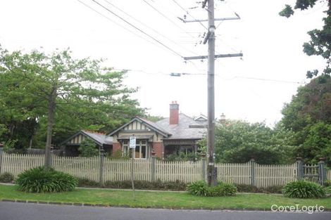 Property photo of 22 Windsor Crescent Surrey Hills VIC 3127