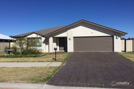 82 Taylor St, Roma, QLD 4455