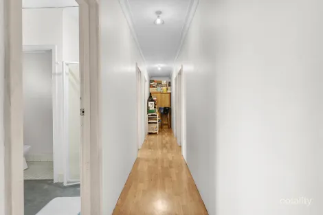 60 Oswald St, Innaloo, WA 6018