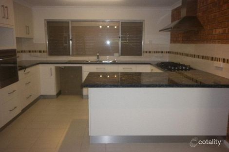 Property photo of 9 Hillside Road Mount Richon WA 6112