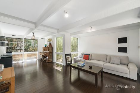 Property photo of 9 Yangoora Place Greensborough VIC 3088