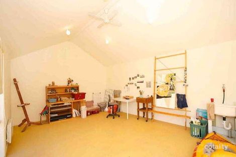 61 Peel St, Newport, VIC 3015