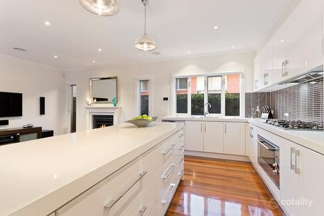 Property photo of 9 Marks Street Strathmore VIC 3041