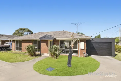Property photo of 1/4 Cameron Way Pakenham VIC 3810
