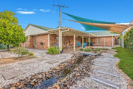 Property photo of 16 Pindari Crescent Wishart QLD 4122