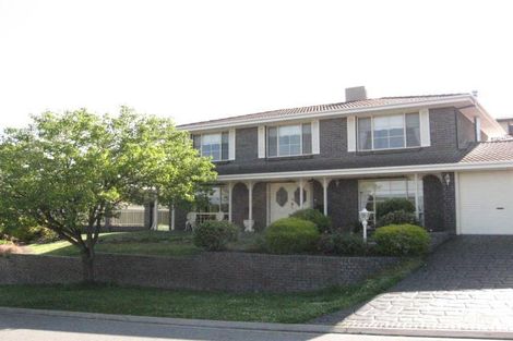 6 Dallas Ct, Wynn Vale, SA 5127