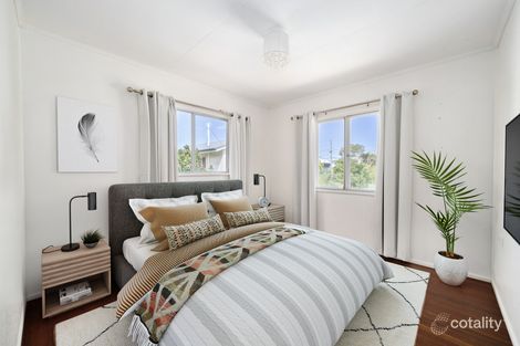 Property photo of 342 Scarborough Road Scarborough QLD 4020