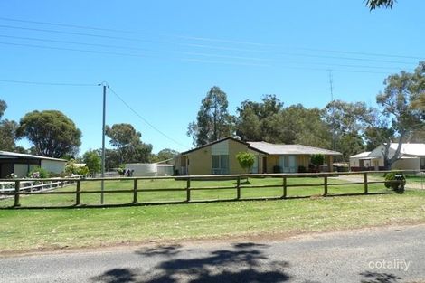 28 Gladstone St, Cookernup, WA 6220