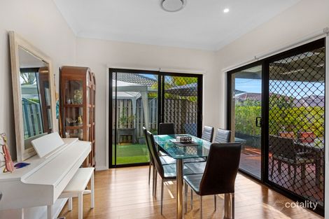 Property photo of 2/9 Palma Crescent Varsity Lakes QLD 4227