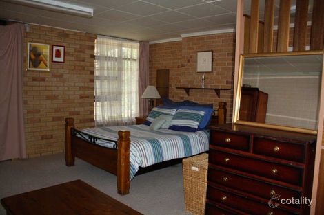 4 Ascham Rd, Hope Valley, SA 5090