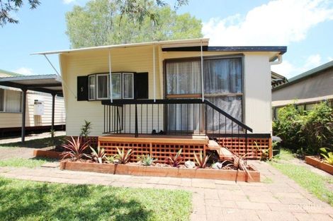 5 Elkhorn Ave, Bellara, QLD 4507