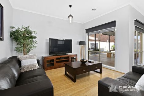 Property photo of 34 The Glades Taylors Hill VIC 3037