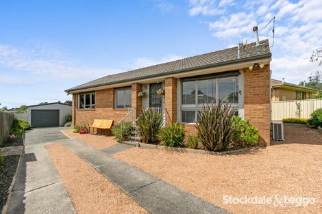 12 Amaroo Dr, Churchill, VIC 3842