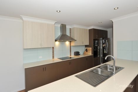 Property photo of 8 Pelling Court Westbrook QLD 4350