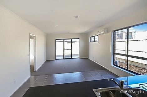 Property photo of 7 Hayward Street Point Cook VIC 3030