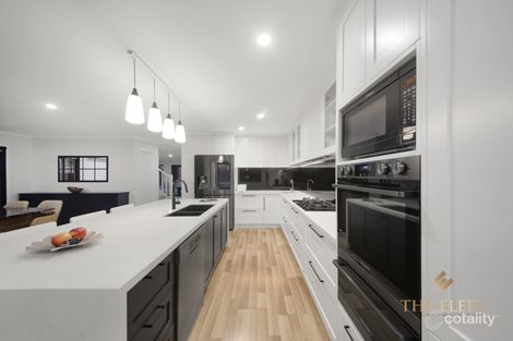 Property photo of 41 Sanctuary Lakes East Boulevard Point Cook VIC 3030