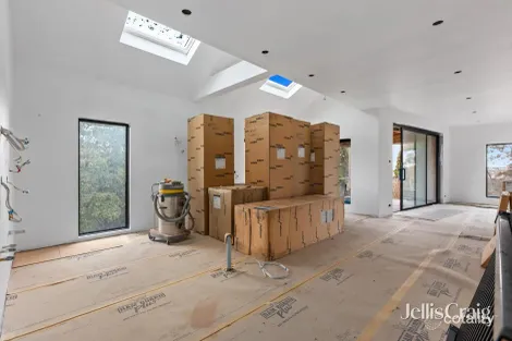 Property photo of 32 Outlook Drive Eaglemont VIC 3084