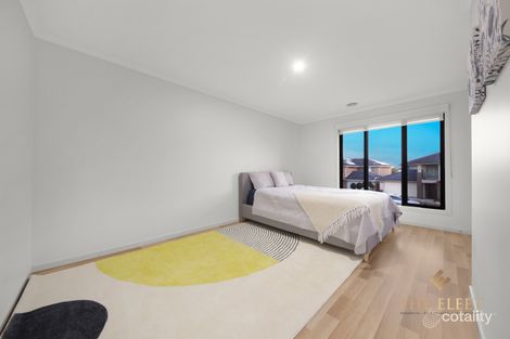 Property photo of 41 Sanctuary Lakes East Boulevard Point Cook VIC 3030