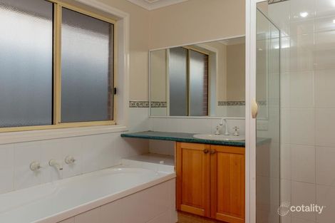 34 Norman Way, Thurgoona, NSW 2640