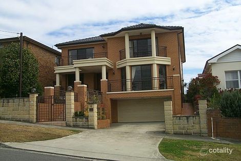 6 Woonona Rd, Northbridge, NSW 2063