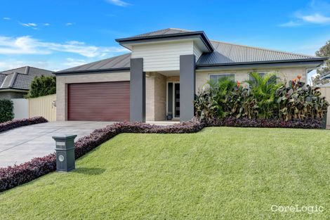 Property photo of 28 Stayard Drive Largs NSW 2320