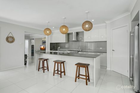 Property photo of 28 Stayard Drive Largs NSW 2320