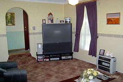 Property photo of 2 Markham Way Swan View WA 6056