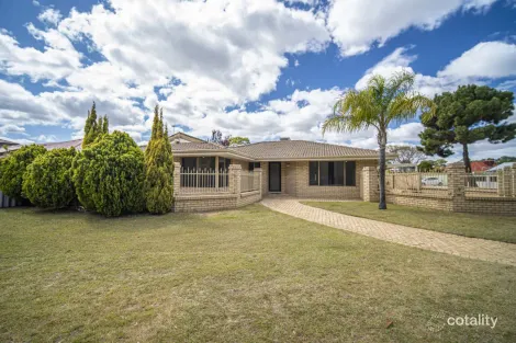 Property photo of 1 Forest Walk Kardinya WA 6163