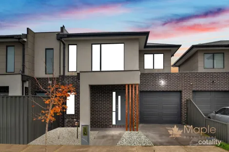 Property photo of 14 Stonewood Street Roxburgh Park VIC 3064