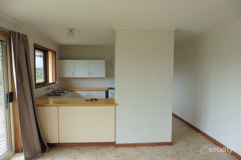 Property photo of 3 Cumberland Crescent Huntfield Heights SA 5163