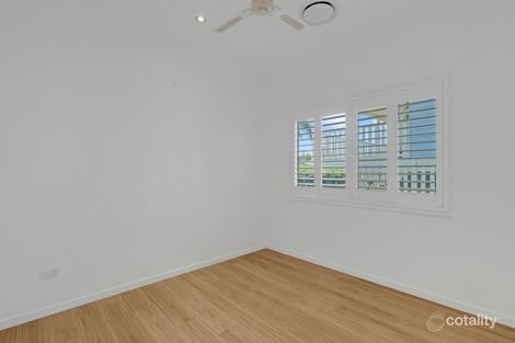Property photo of 120 Geoffrey Road Chittaway Point NSW 2261