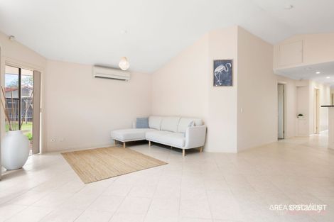 Property photo of 27 Cormorant Crescent Jacobs Well QLD 4208