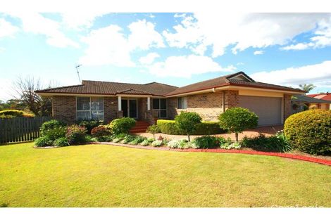 Property photo of 18 Captivation Court Avoca QLD 4670