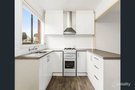 Property photo of 2/1 Ferndale Parade Highton VIC 3216