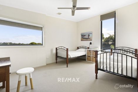 Property photo of 46 Nautilus Way Lakes Entrance VIC 3909