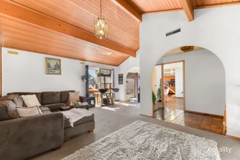 Property photo of 28 Ridder Court Dingley Village VIC 3172