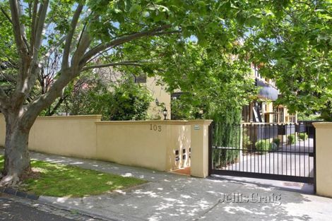 Property photo of 2/103 Walpole Street Kew VIC 3101