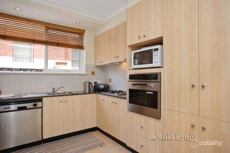 Property photo of 2/103 Walpole Street Kew VIC 3101