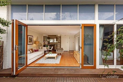 Property photo of 10/41 Balaclava Road St Kilda East VIC 3183