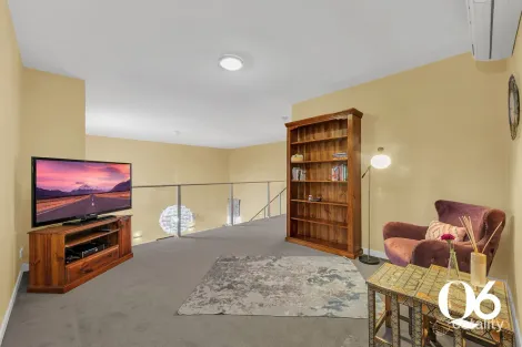 Property photo of 12 Asthima Way Caroline Springs VIC 3023