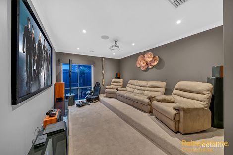 Property photo of 12 Eliburn Drive Cranbourne East VIC 3977