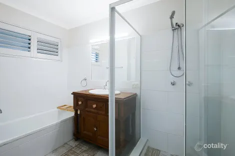 Property photo of 3/14 Drane Street Clayfield QLD 4011