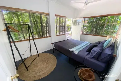 Property photo of 5 Phillips Street Machans Beach QLD 4878