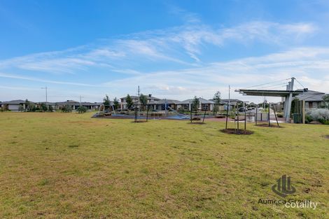 11 Winscombe Rd, Werribee, VIC 3030