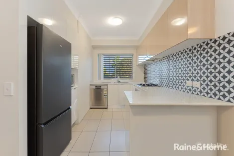 Property photo of 4/19 Talbot Street Coorparoo QLD 4151