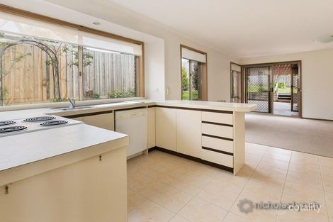 Property photo of 20 Mount Erin Crescent Frankston South VIC 3199