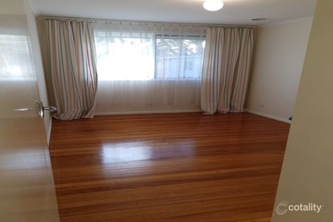 Property photo of 13 Vanessa Drive Hampton Park VIC 3976